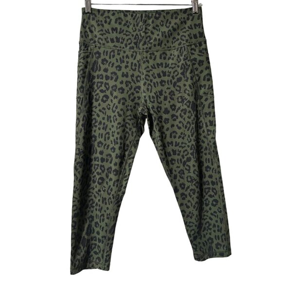 X By Gottex Womens Capri Leggings Size M Leopard Print‎ - Picture 1 of 6